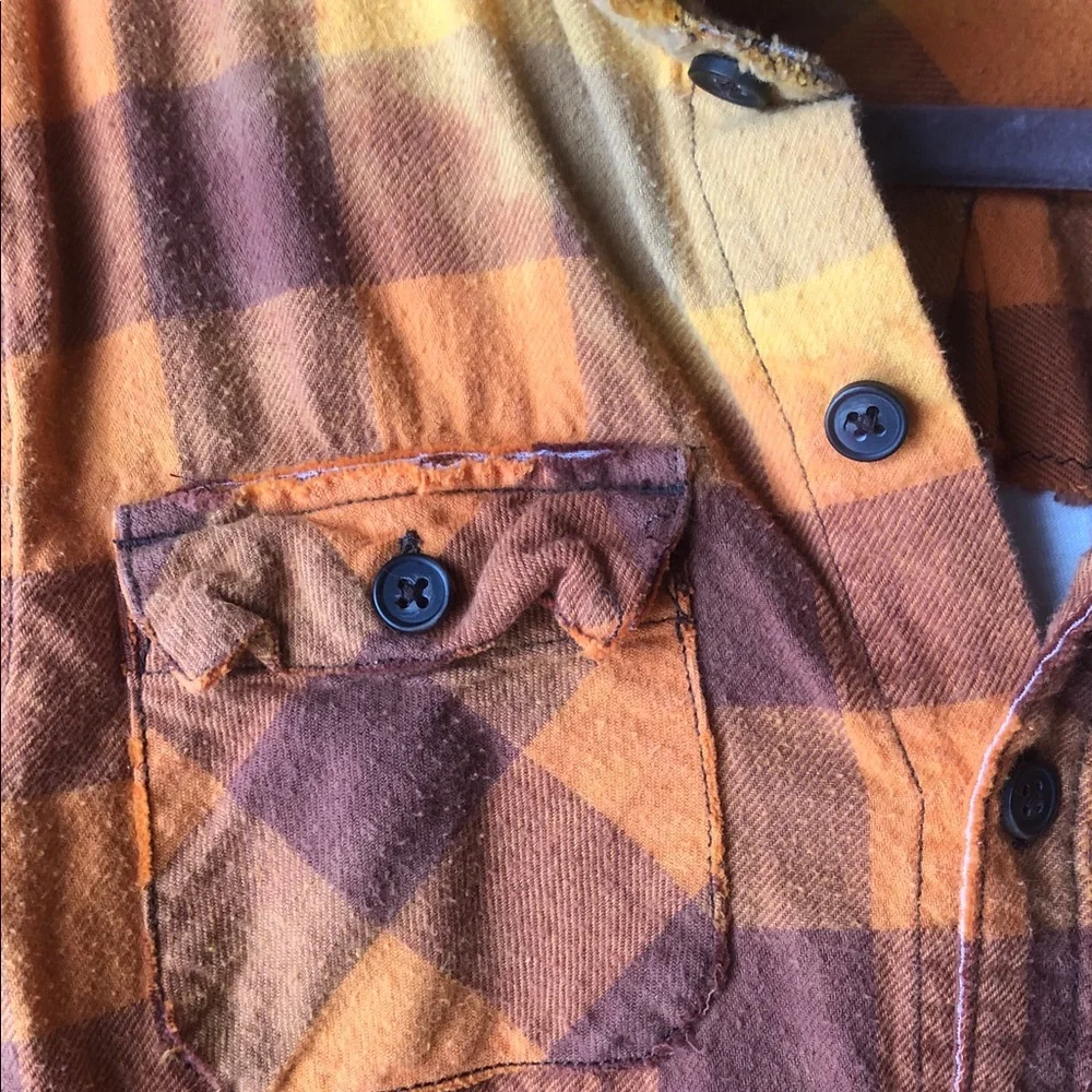 Men's Plaid Button-Up Shirt Jacket in Yellow and Brown